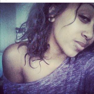 Meet your Posher, Jasmine